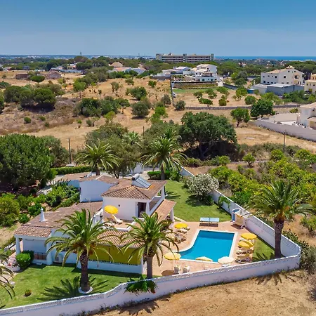 El-gharb Private 4 Bedrooms *