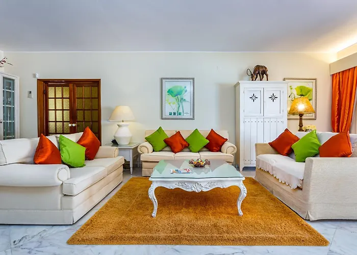 El-gharb Private 4 Bedrooms * Albufeira