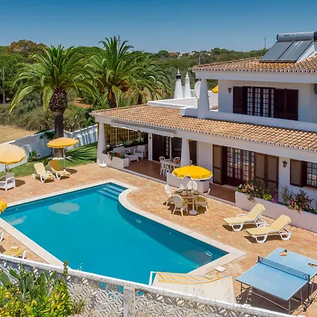 El-gharb Private 4 Bedrooms Villa Albufeira