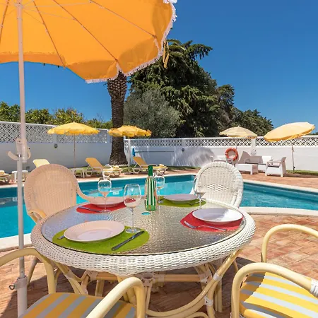 El-gharb Private 4 Bedrooms * Αλμπουφέιρα